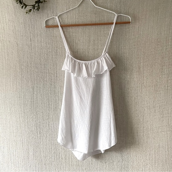 CHASER White Cross Strap Ruffle Tank Top Small - Picture 2 of 4